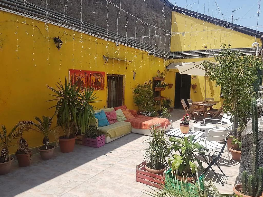 XX Miglia Rooms & Apartments Catánia